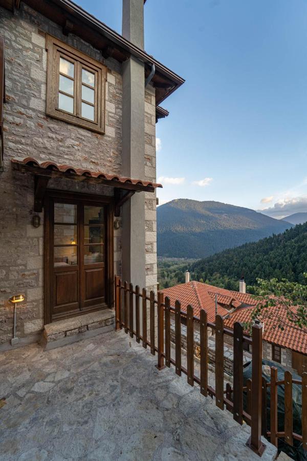 Maisonette Korfes-Κορφές-Μ Δύο Αυτόνομοι Όρoφοι Της Βίλας Κορφές Για Οικογένειες Και Μικρές Παρέες Καρπενήσι Εξωτερικό φωτογραφία