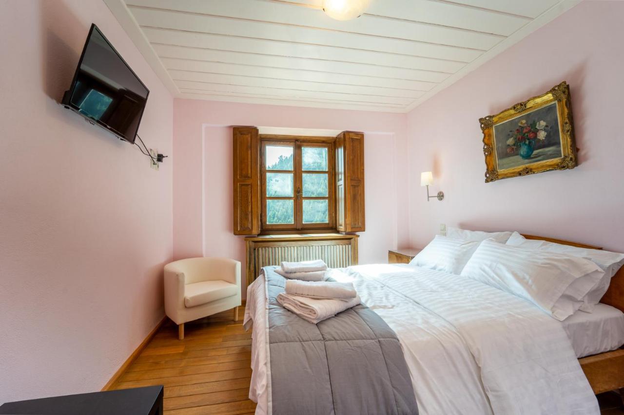 Maisonette Korfes-Κορφές-Μ Δύο Αυτόνομοι Όρoφοι Της Βίλας Κορφές Για Οικογένειες Και Μικρές Παρέες Καρπενήσι Εξωτερικό φωτογραφία